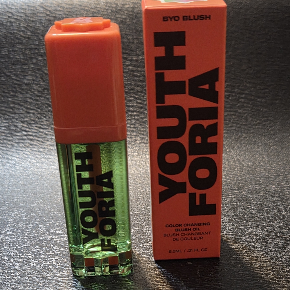 Youth Foria Color Changing Blush Oil BYO Blush